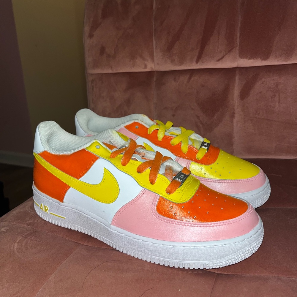 Brand new custom Air Force 1s 7Y